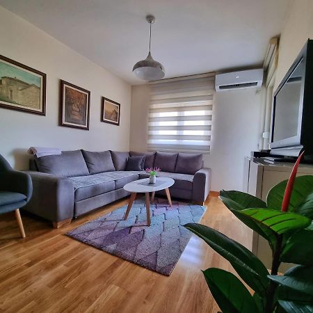 Riverside Apartment Подгориця Екстер'єр фото