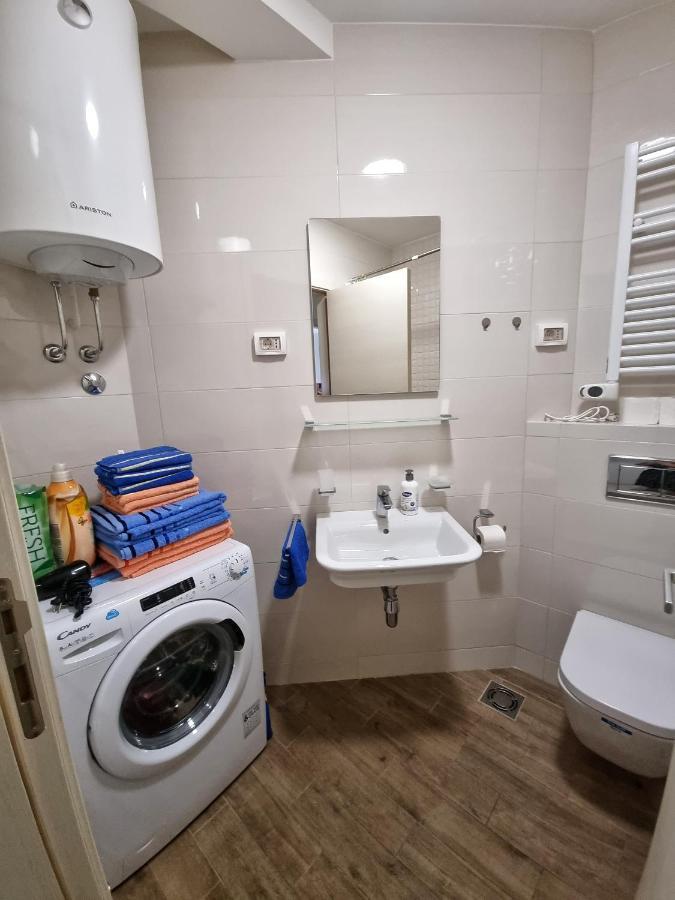 Riverside Apartment Подгориця Екстер'єр фото