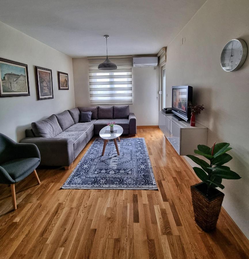 Riverside Apartment Подгориця Екстер'єр фото